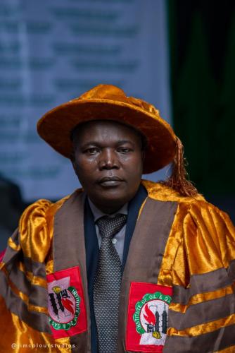 DR.-Isaiah-Oyeyinka
