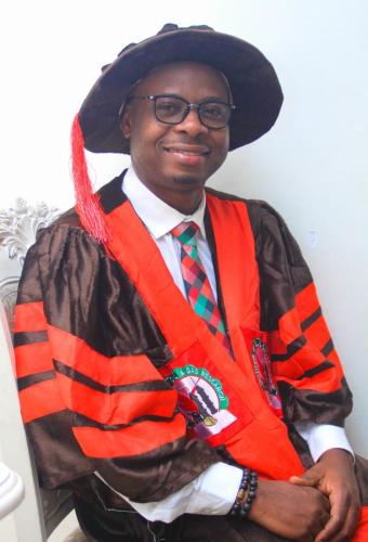 MR.-SEYI-DARAMOLA